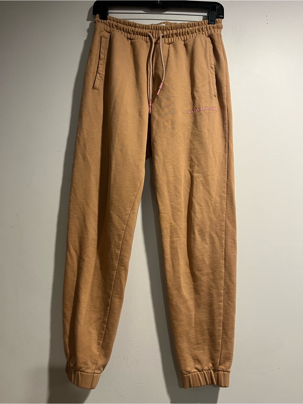 SCOTCH & SODA Tan and pink sweatpants